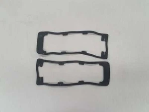 TAIL LIGHT RUBBER BASE TO BODY GASKET DATSUN NISSAN BLUEBIRD 510 1600 SSS 2PCS - Picture 1 of 2