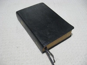 Vintage 90's 1997 LDS HOLY BIBLE Large 9.5" x 6.5" Black Faux Leather Scriptures - Picture 1 of 13