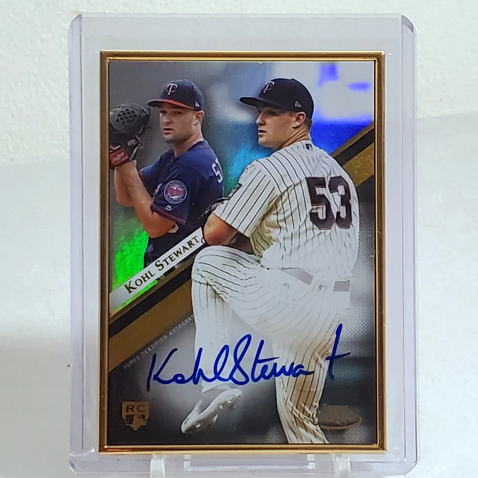 Kohl Stewart RC 2019 Topps Gold Label Framed On-Card Rookie Auto Minnesota Twins - Image 1 of 1