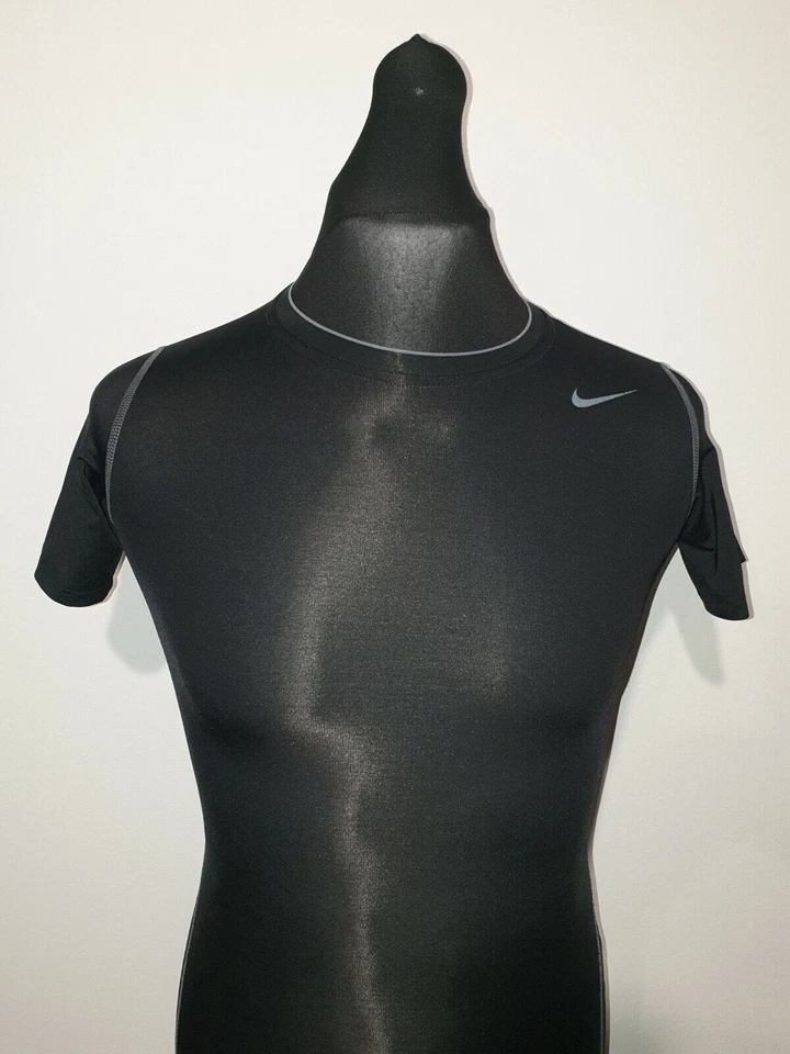 Boys NIKE Dri-Fit PRO Compression Base Layer Top Age 12-13 Years - Image 1 of 4