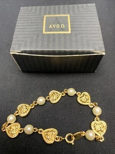 New Vintage Avon Pearly Heart Bracelet Small 6 3/4” KG - Picture 1 of 10