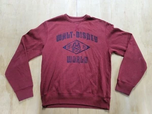 Walt Disney World Red Sweatshirt Grumpy Dwarf 1971 Size Small  Disney Parks - Picture 1 of 3