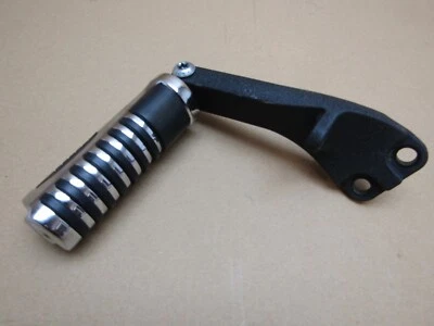 Harley Davidson Super Glide Custom 2012 3.615 millas pilón izquierdo reposapiés (10036) Foto 1 de 4