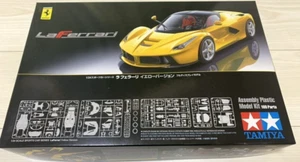 Tamiya 1/24 Ferrari LaFerrari Yellow Plastic model kit - Picture 1 of 3