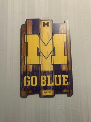 Michigan Wolverines NCAA 17" x 11" Wood Decorative Indoor Sign Wincraft - Image 1 of 2