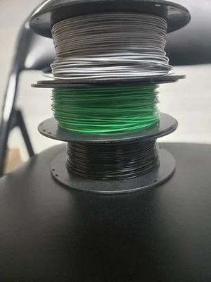 Lote de filamento para impresora 3D Hatchbox negro gris y verde usado Foto 1 de 4