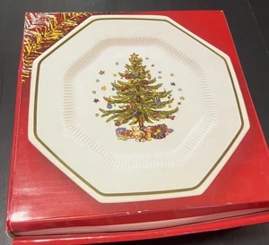 Set of 4 NIKKO Bone China Japan Christmastime Octagonal Dinner Plate 10.75" Mint - Picture 1 of 9