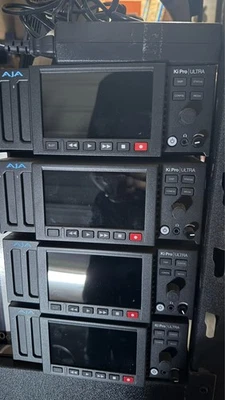 Grabadora y reproductor HD AJA Ki Pro Ultra multicanal 12G-SDI 4K Foto 1 de 4