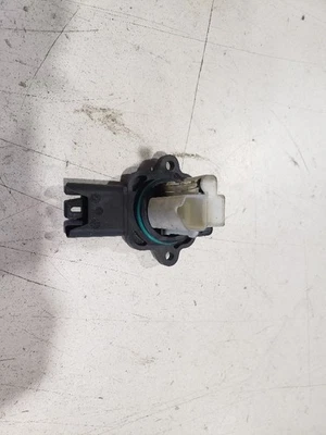 Sensor de flujo de masa de aire - BMW 328i E90 N52 2011 - 07-13 OEM 13627551638 Foto 1 de 4