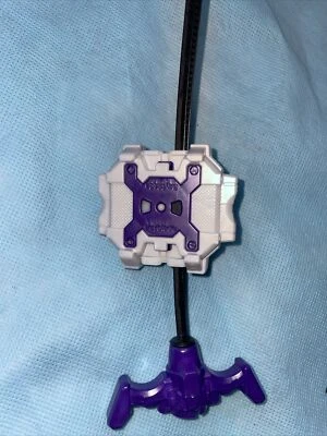 TAKARA TOMY Beyblade Burst, Lanzador de Luz Larga LR, Ripcord BeyLauncher, B-112 Foto 1 de 2