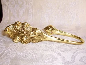 CAPPED POST 1 PAIR x BRASS curtain HOLD BACKS Tie BRAND NEW leaf holdbacks back - Picture 1 of 3