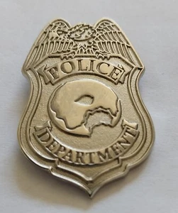 JELLY DONUT POLICE DEPARTMENT KNEBEL ANSTECKNADEL AKA "JOEY JELLY" - Bild 1 von 1