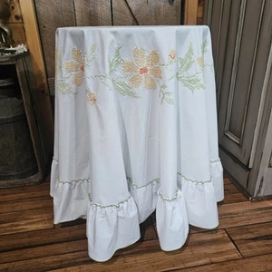 70" Round Cross Stitch Embroidered Vintage Tablecloth White Yellow & Orange READ - Picture 1 of 7