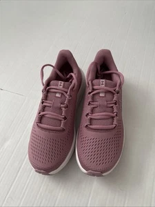 Under Armor Charged Pursuit para mujer 3 BL talla 7,5 - Imagen 1 de 10