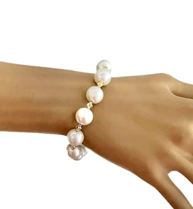 8" Long Elegant A Classic One Strand Basic Faux Pearl Bracelet Casual Chic - Picture 1 of 3