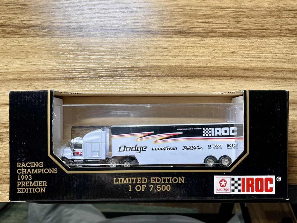 Racing Champions 1993 Premiere Limited Edition Dodge Iroc Transporter 1:87 - Image 1 of 1