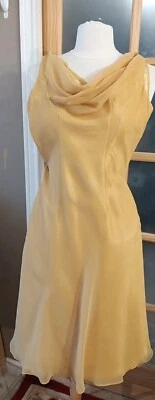 Vestido Vintage de Gasa Dorado Amarillo Satinado Forrado Sin Mangas XS/S Mediados de Siglo Belleza Foto 1 de 4