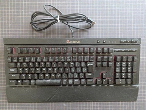 CORSAIR K68 Mechanical Keyboard USB Wired Backlit Used - Picture 1 of 3