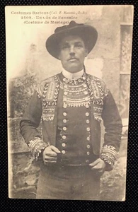 Vintage Postcard - Costumes Bretons - Real Photograph postcard - Signed on rever - Picture 1 of 2