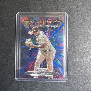 2022 Panini Prizm - Fearless Blue Mojo Prizm #FL-18 Manny Machado /199 - Picture 1 of 3