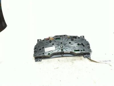 Medidor de velocímetro usado se adapta a: Chrysler Town & Country Cluster 2008 3 pod cluster Foto 1 de 4