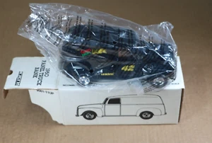 NOS ERTL 1950 Panel Truck Coin Bank Mello Yello #2880, Diecast 1:25 - Picture 1 of 16