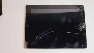 Apple iPad 2 A1395 16GB Wi-Fi 9.7inch Black Screen Cracked As Is - Picture 1 of 2