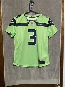 Nike On Field Seattle Seahawks Lime Green Russell Wilson NFL Jersey Women’s S - Picture 1 of 6