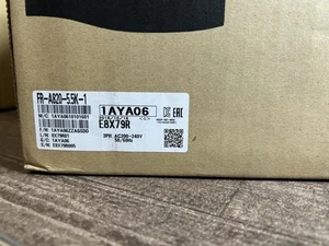 NEW Mitsubishi FR-A820-5.5K-1 High Performance Inverter From Japan - Picture 1 of 6