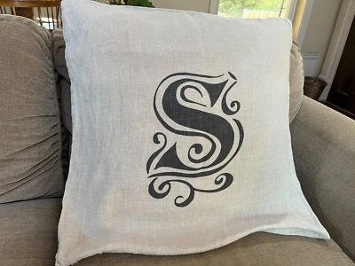 Funda de Almohada Pottery Barn Lino 24" Cuadrada Natural Neutra Monograma Inicial "S" Foto 1 de 4