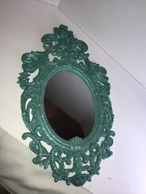 Beautiful Green Jade Mirror. 20" Tall.about 12" Wide.mirror 8.5 "tall X 6.5wide - Image 1 of 4