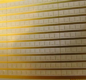 1/700 Metallic Details MD70003 Dreilitzenschiene mit Durchhängen - Bild 1 von 2