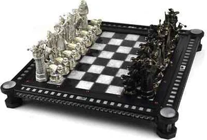 New Harry Potter The Final Challenge Chess Set Sorcerer's Stone US Shipping - Picture 1 of 5