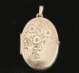 NEW Sterling Silver Oval Locket Flowers Floral Keepsake Memories Family Portrait - Picture 1 of 3