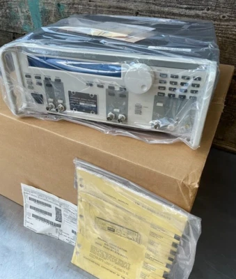 WAVETEK Modelo 288 20MHz Generador de Función Sintetizada Foto 1 de 4