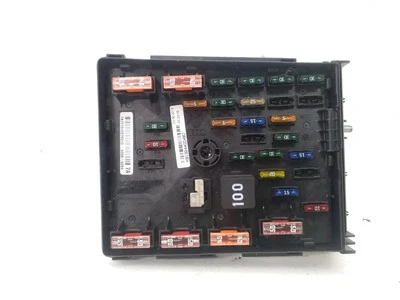 Scatola fusibili VW SHARAN 7N1, 7N2 3C0937125A 1.97 diesel 103kw 2013 27689579 - Immagine 1 di 3