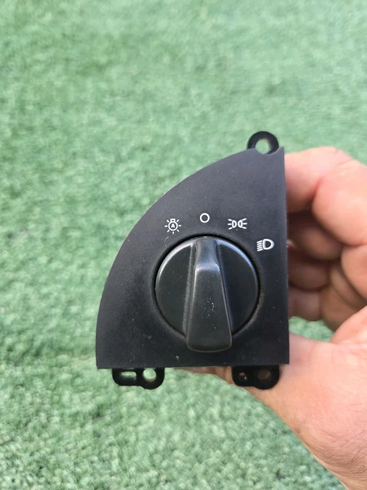 Interruptor de faros de coche Lincoln Town 2003-2011 OEM 03-11 luces principales lámpara coche urbano Foto 1 de 4