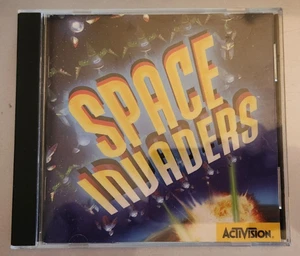 Space Invaders (Windows / PC CD-ROM, 1999) with manual Windows 95/98 - Picture 1 of 5