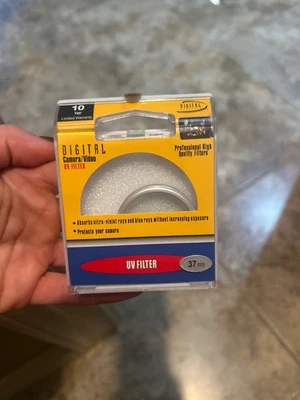 Sakar 37mm Digital camera UV Filter (UV-37CL) - Image 1 of 2