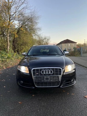 Audi S4 B7 4.2L V8 Quattro Top Zustand HU/AU 03/2027 - Bild 1 von 4