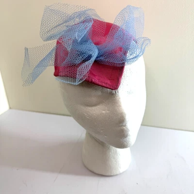 Vintage Pink/Red Satin Pillbox Fascinator Hat w Blue Netting 1950s Style Womens - Image 1 of 4
