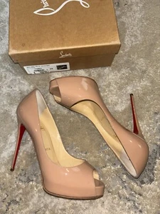 CHRISTIAN LOUBOUTIN NEW VERY PRIVE 120 PATENT NUDE 39 - Picture 1 of 3