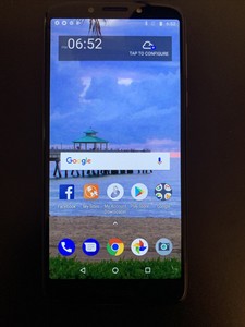 TracFone Moto E5 Smartphone in Nice Condition XT1920DL