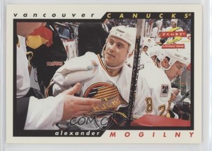 1996-97 Score Alexander Mogilny #16