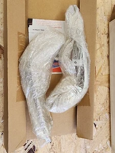 Kuryakyn 3212 SADDLEBAG LOWER TRIM MOLDING NS283 - Picture 1 of 3