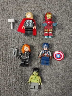 LEGO Marvel Minifigures ONLY from set 76313 Marvel Logo set NEW - image 1 of 2