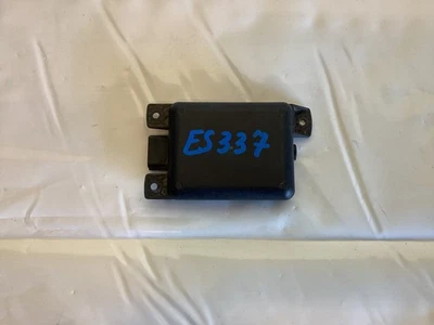 Sensor de módulo de ponto cego traseiro direito GMC Yukon 2017-2020 PARTE #23405899 FABRICANTE DE EQUIPAMENTO ORIGINAL - Imagem 1 de 4