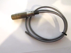 BALLUFF GL PROXIMITY SENSOR USED - Picture 1 of 5