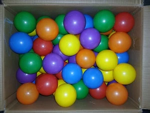 125 boules de fosse en plastique, couleurs assorties, diamètre 3 pouces, d'occasion, lavées nettoyées - Photo 1 sur 1