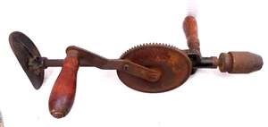VINTAGE Goodell Pratt Breast Shoulder Brace Hand Crank Drill Egg Beater USA MADE - Picture 1 of 8